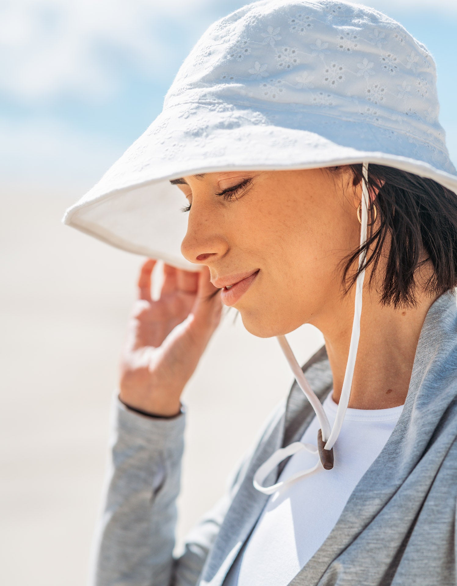 Sun hat with brim on sale